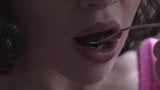 Scarlett Johansson berbogel sepenuhnya dalam "di bawah kulit", tetek, pantat, puting snapshot 1