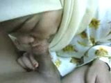 Sex oralny biura Tudung kuning snapshot 6