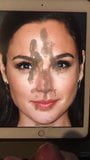 Gal-Gadot, Sperma-Hommage snapshot 3