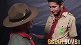 Scoutboys - Adam snow e asso banner seducono due scout snapshot 5