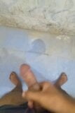 Baise dans la salle de bain snapshot 4