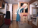 mature tranny solo snapshot 1