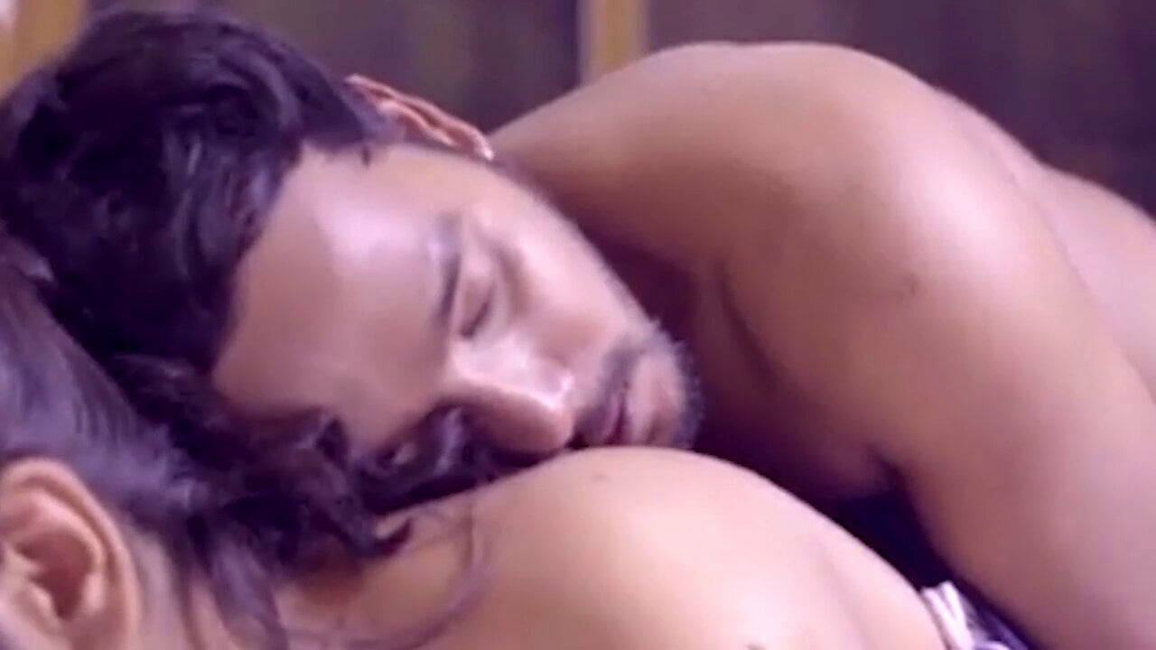 Shalini pandey sex videos