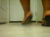 Thick Ebony Feet In Sandals snapshot 7