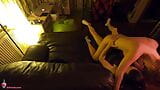 1 jam malam romantis di rumah untuk pasangan amatir dengan foreplay, jilatan vagina, doggystyle, riding snapshot 22