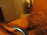 Lange blaue gekrümmte Fingernägel spielen mit Schwanz des Mannes Teil 1 snapshot 6