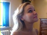 Petite amie blonde suce snapshot 4