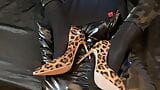 Patterned Leggings, Animal Print Heels Masturbation snapshot 5