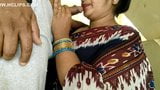 Indische stiefmoeder die pijpbeurt geeft snapshot 3