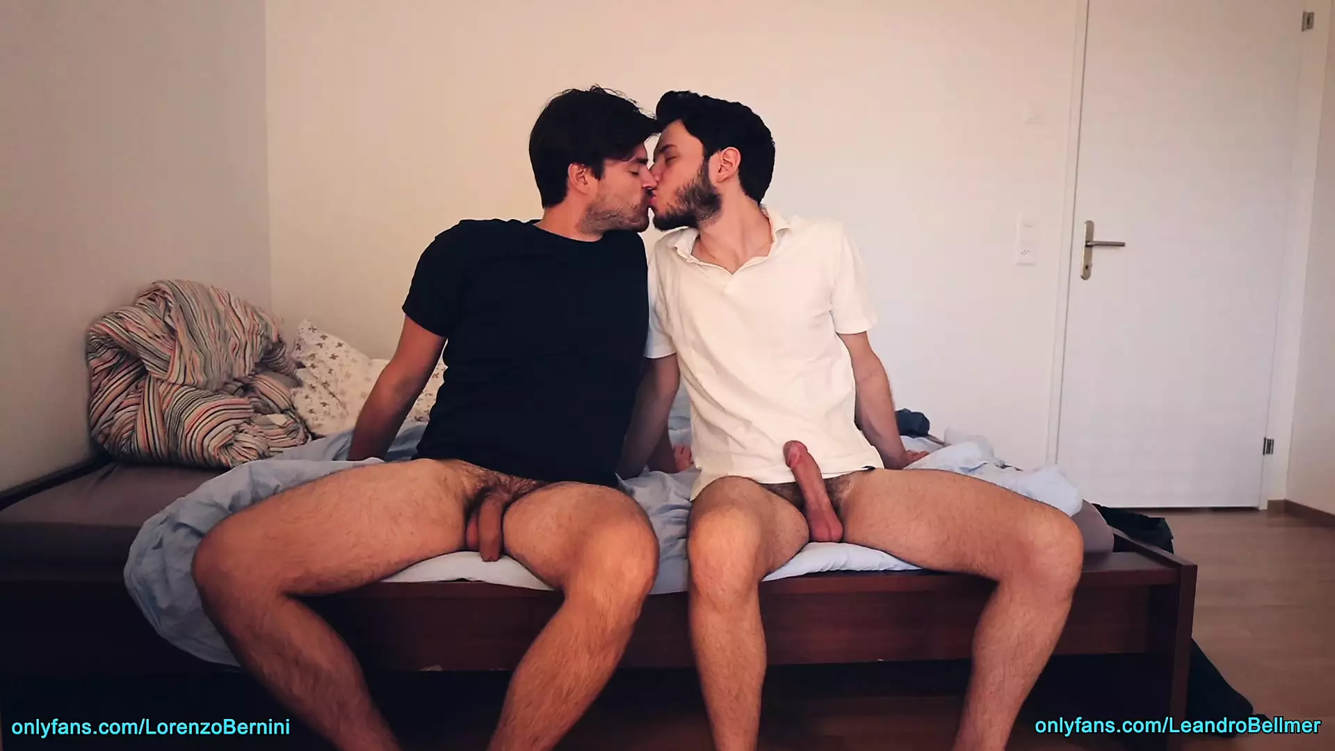 Sexual Tension Between Friends: Gay Voyeur Amateur Porn | xHamster