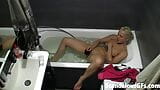 Stella enjoying solo tub time masturbating snapshot 15