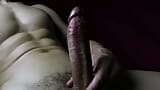 Ruhige masturbation in der nacht mit feuerlicht snapshot 8