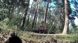 Betrapt op masturberen in het bos snapshot 4