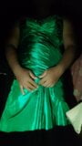 crossdresser masturbate in green evening dress snapshot 1