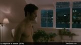 L'attore Eric Bruneau a torso nudo e scene di film sexy snapshot 4