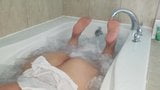 Chubby stepdaughter in hot tub snapshot 9