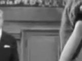 Brigitte Bardot - geschnittener Clip aus Liebe ist mein Beruf (1958) snapshot 5