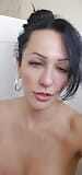 Ellyn travesti, fuma, corre y bebe orina snapshot 20