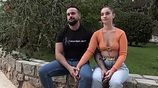 La stupefacente ragazza spagnola fa il suo debutto nel porno ...