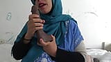 Algerian slut wants to fuck every day while she's pregnant snapshot 9