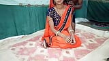 Indian Village bhabhi ko gand ke niche takiya lagakar choda bhabhi se land chuswaya or choot fad di Devar bhabhi ki Desi chudai snapshot 1