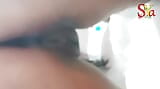 Desi College girlfriend fuck in oyo (Hindi audio) snapshot 9