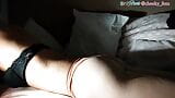 La grasa botín mariquita temblando en cama snapshot 9