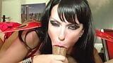 Courtney Cummz la puta tetona necesita polla y semen snapshot 5