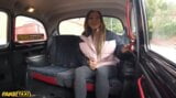 Fake taxi australiana con grandi tette in bikini nero punto di vista, pompino e sesso a pecorina snapshot 2