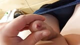 Sanfte Masturbation mit intensivem, grunzendem Orgasmus snapshot 8