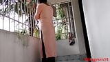 Lokale vrouw, gedeelde neukpartij xxx (officiële video door Villagesex91) snapshot 1