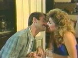 Shanna mccullough en actos de amor (1989) snapshot 5