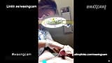 #76-2 pria lagi asik waxing memeknya - pov snapshot 9