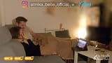 Pasangan kekasih lagi asik foreplay sambil nonton bokong di sofa pt. 1 +(ngomong jorok) snapshot 5