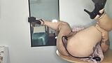Sexywifedd heeft meerdere keren kontlikken, wordt geneukt met een fles en opblaasbaar speeltje en neukt voor een enorme creampie snapshot 12
