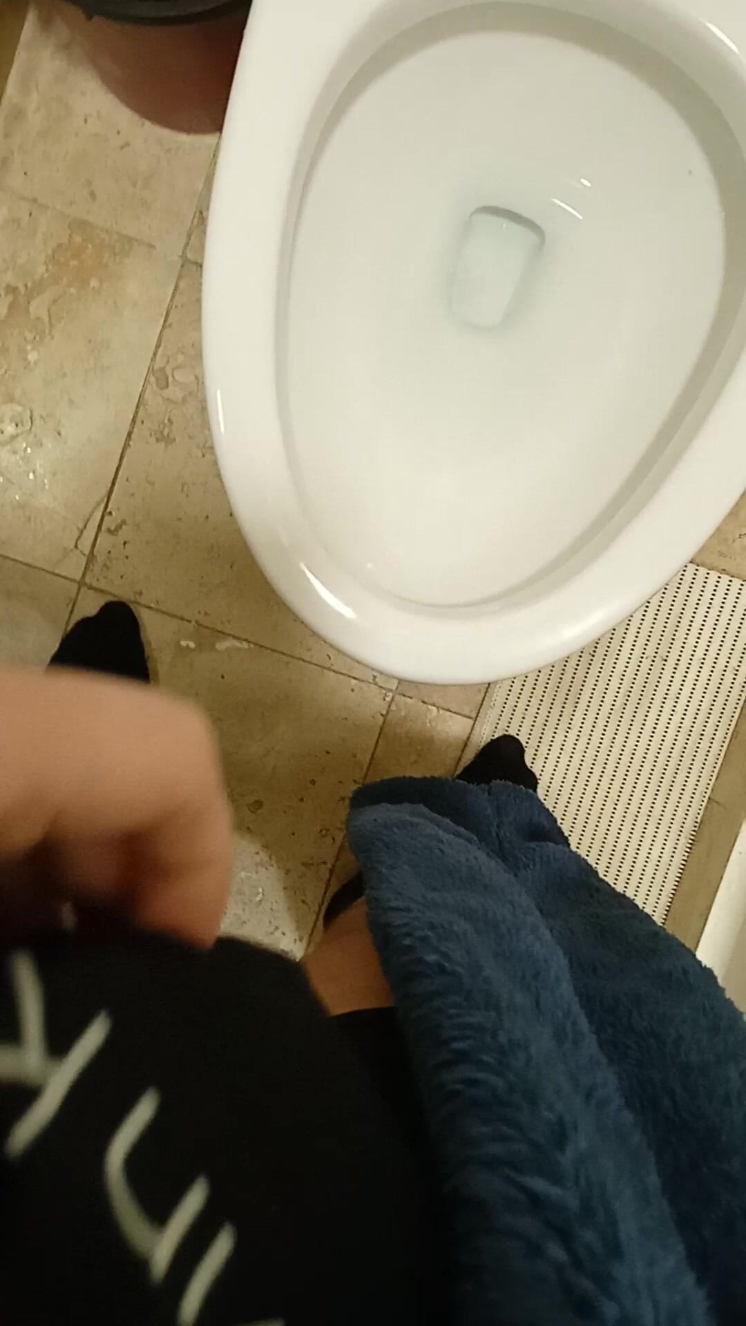 MY THICK COCK PISSING snapshot 3