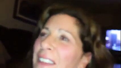 Suja falando milf facial