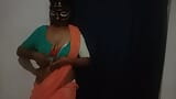 Srilankan sexy girl Ware sari and open her bobo,Hot girl some acting her clothes removing, sexy women  episode snapshot 7