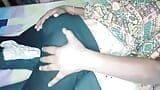 Deshi bhabhi me surprend un footjob et du sexe torride snapshot 1