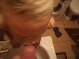 Cuming on my girlfriends face snapshot 4