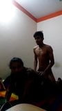 Bangladesh hijra con joven chico snapshot 14