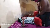 Молодая индийская деревенская жена Ki Ghar Mai, мастурбирует Chudai snapshot 3