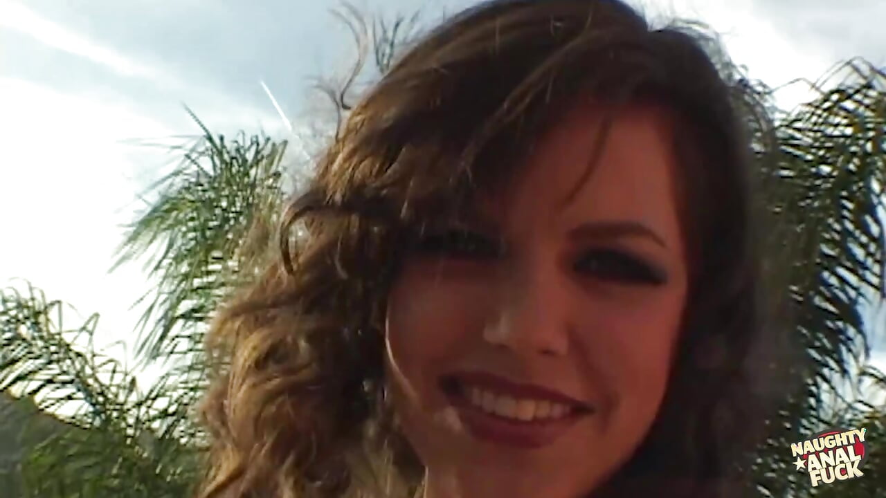 Bobbi Starr Is One of Those Brunettes Who Can Take a DP with No Warning