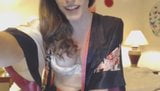 She cums wearing a kimono snapshot 1