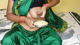 Bhabhi ne apne dudh se khana khilaya Apne devar ko Hindi video snapshot 1