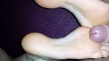 Footjob-Ehefrau 2 snapshot 5