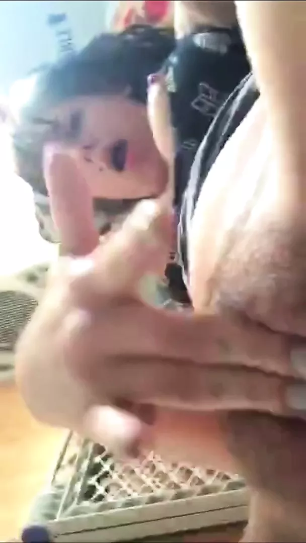Fingering Creamy Slit