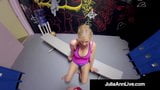 Val dood prachtige milf Julia Ann geneukt door gelukkige sportschoollul! snapshot 7