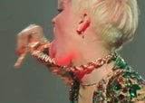 Miley Cyrus, loop # 1 snapshot 2