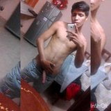 Menino magro por mensagem mostra seu pênis snapshot 10